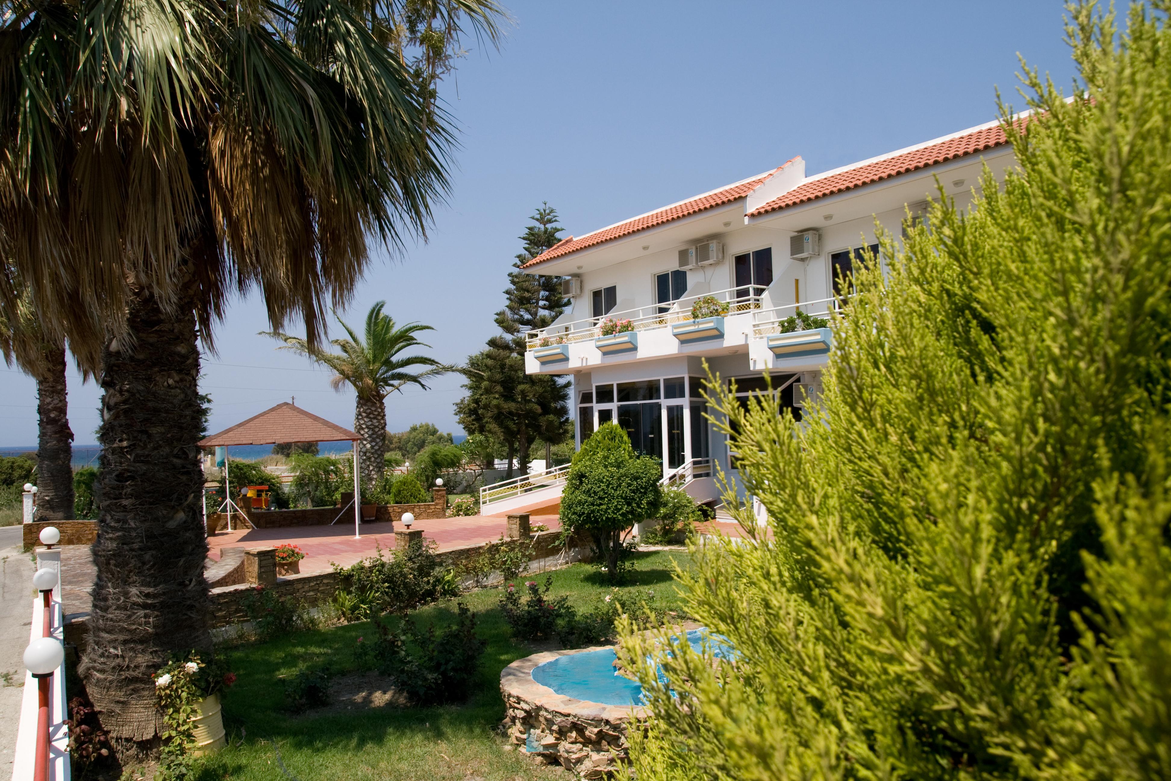 Hotel Asteria Ágios Kírykos Exteriör bild