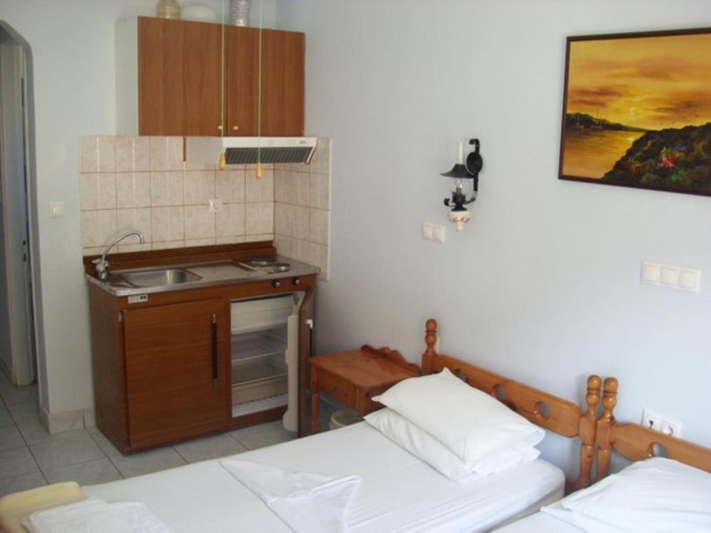 Hotel Asteria Ágios Kírykos Rum bild