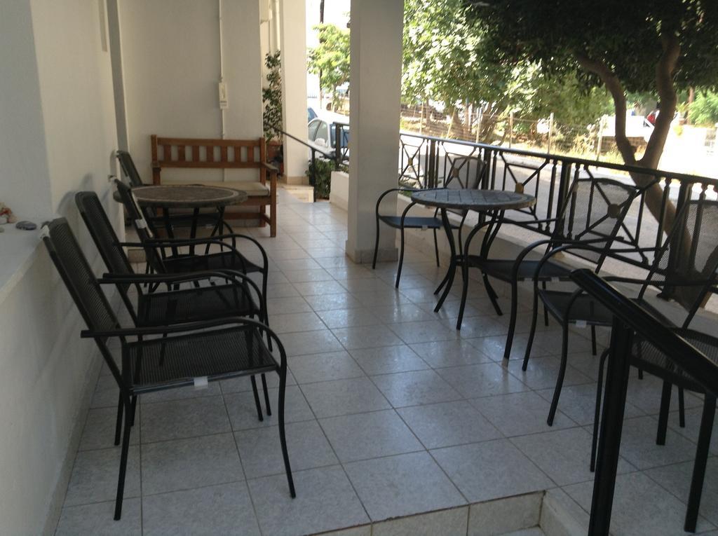 Hotel Asteria Ágios Kírykos Exteriör bild