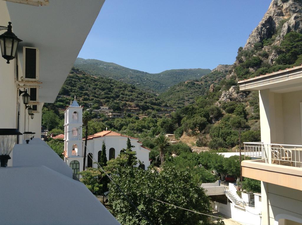 Hotel Asteria Ágios Kírykos Exteriör bild